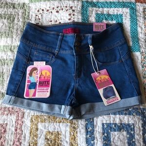 Push-up Jean Shorts